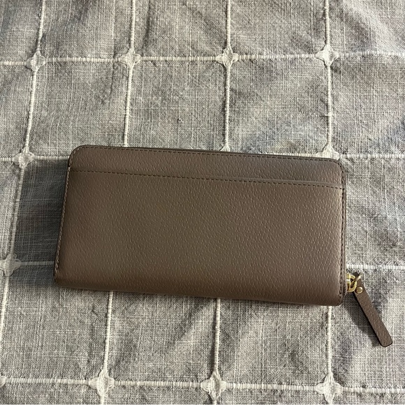 Kate Spade Wallet - Picture 2 of 5